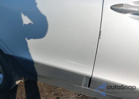 2010 Hyundai Tucson Gls z USA, uszkodzony, nr VIN KM8JU3AC0AU018183